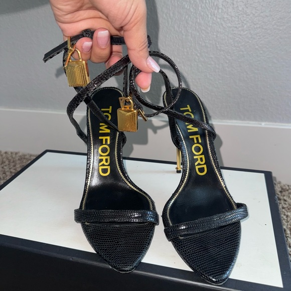TOM FORD LAMINATED NAPPA LEATHER PADLOCK POINTY SANDAL - Picture 2 of 3